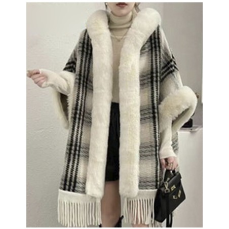 PONCHO CUADROS GRIS